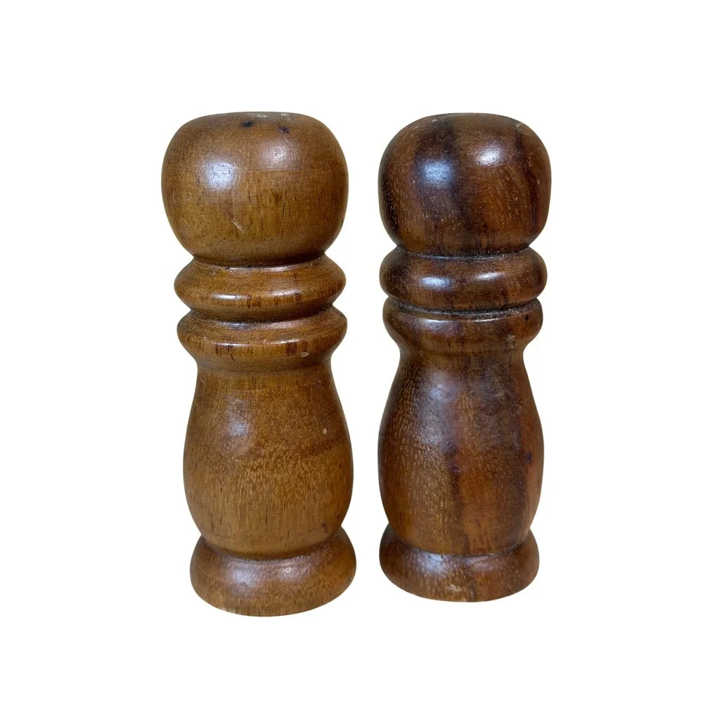 Vintage Wooden Salt and Pepper Shakers Set Mid Century‎ Modern Rustic Farmhouse